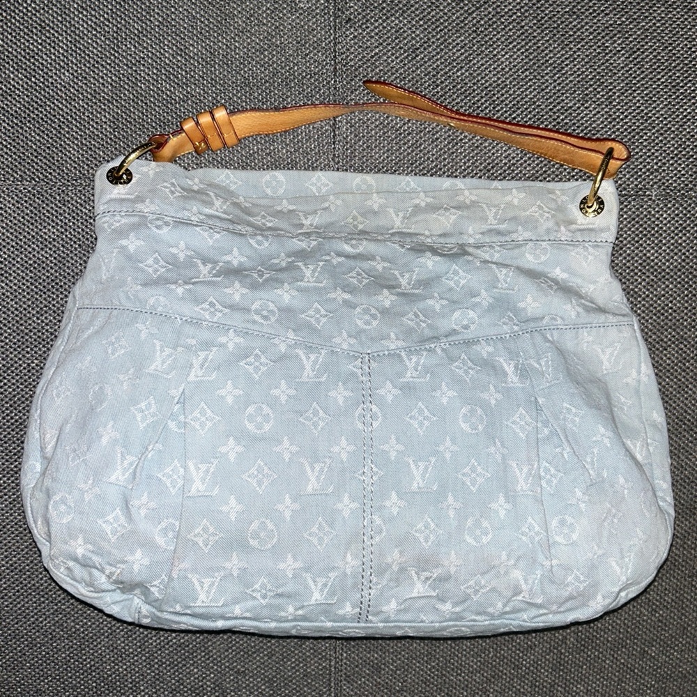 Louis Vuitton Blue Denim Monogram Daily GM Hobo Shoulder Bag - Picture 4 of 8